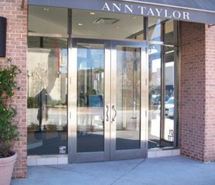 ann taylor store entrance